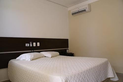 Hotel Cristal Palace Lins
